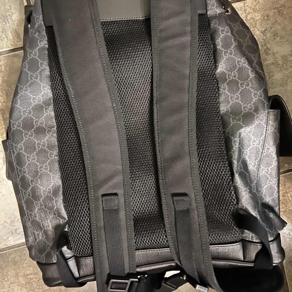 Excellent Pre Owned Gucci GG Supreme Backpack Canvas Leather Black - Picture 3 of 5